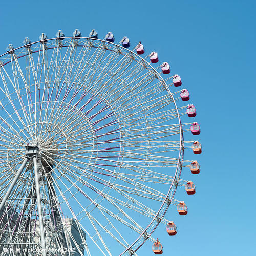 要重视自然因素对户外大型摩天轮的影响